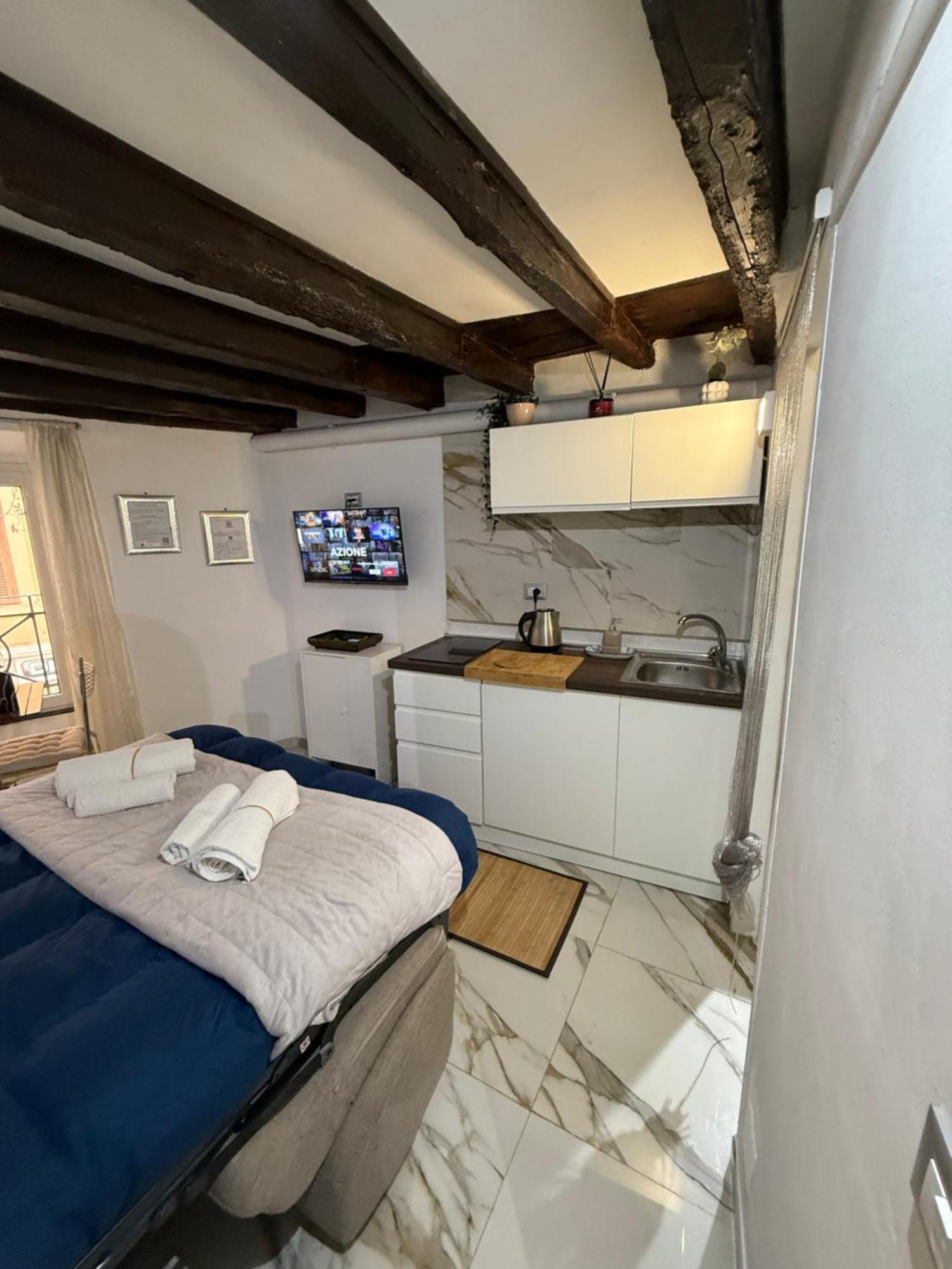 Nest At Campo De Fiori And Navona Square Apartment Rom